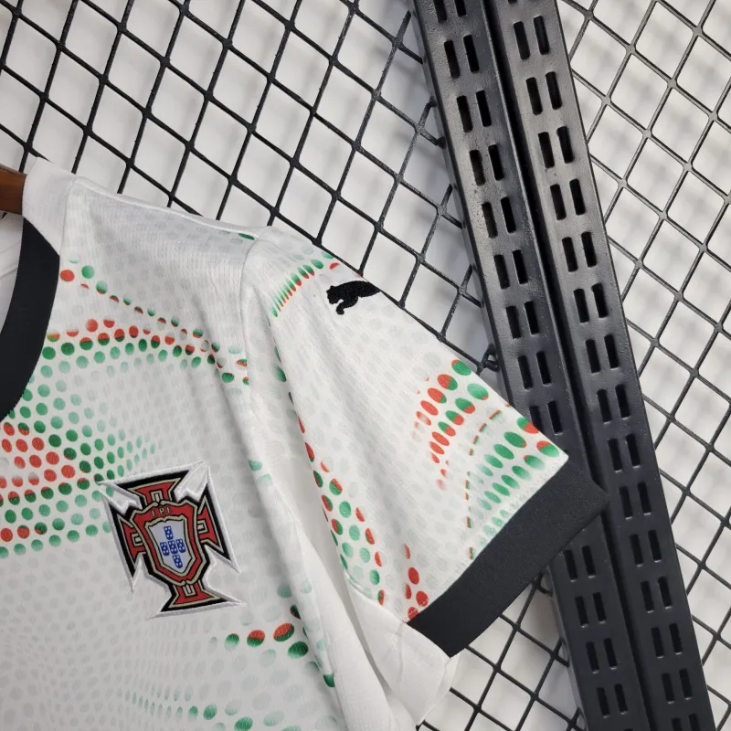Camiseta Portugal Femenino 25∕26 - Banco - detalle de la manga