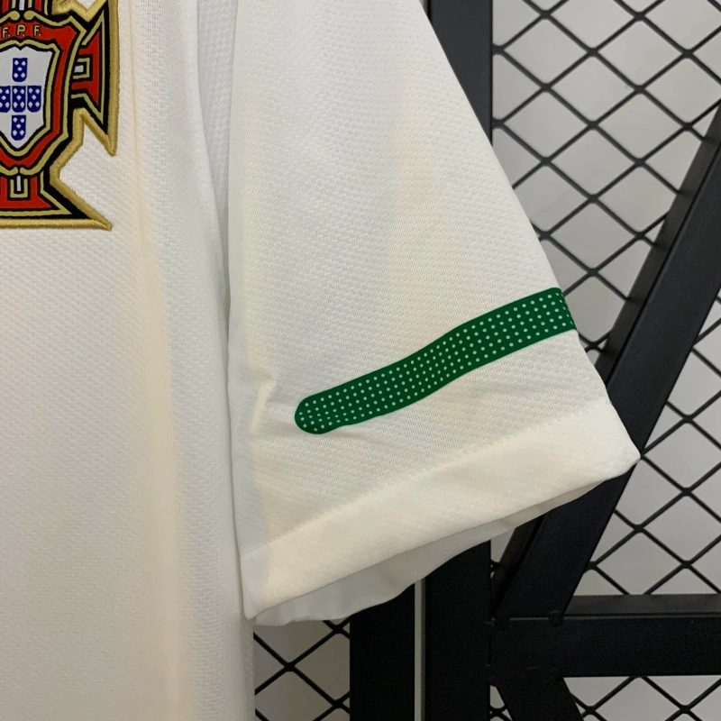 Jersey Portugal Retrô 2010 Branca - Nike (cópia)