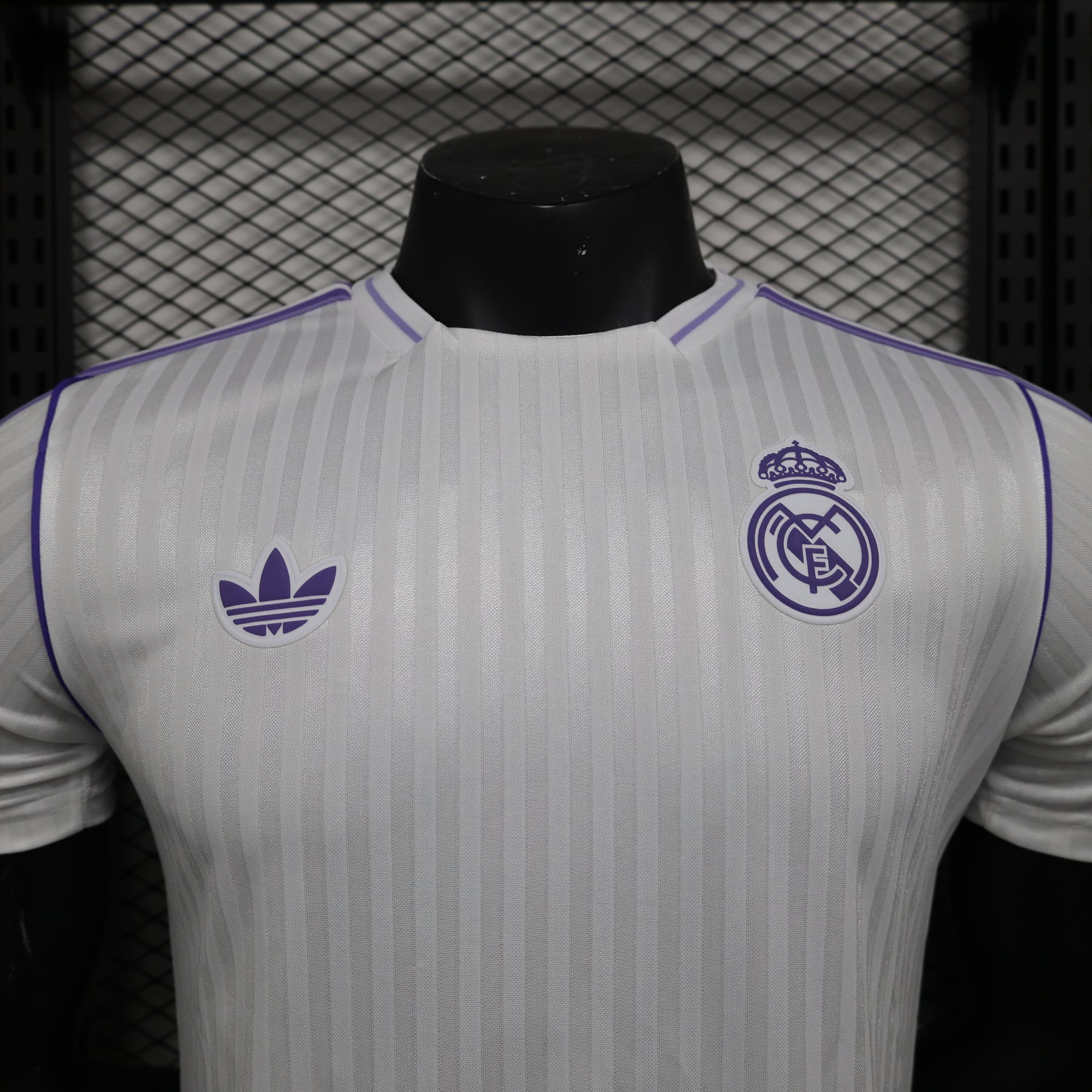 Camiseta Real Madrid 25/26 Player Special Edition - vista trasera