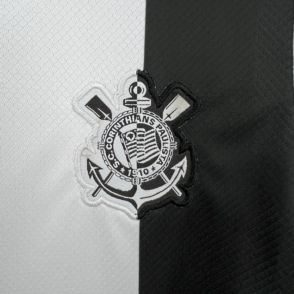 Kids Corinthians 24/25 Third - Preto e Branco - detalle del cuello
