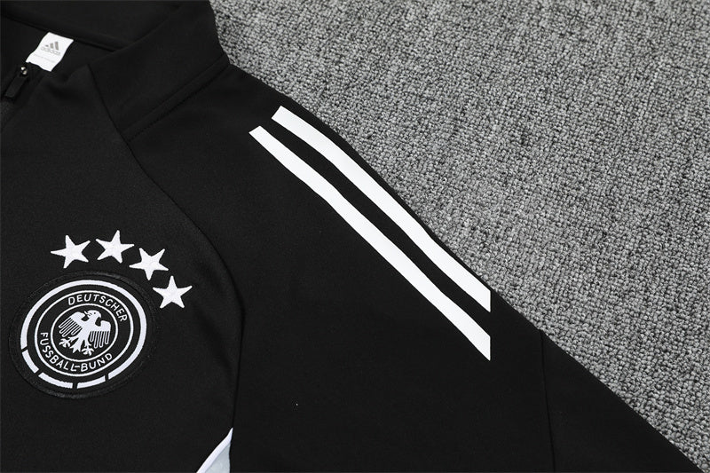 Training Suit Germany 25/26 Black - Winter - tejido y acabado