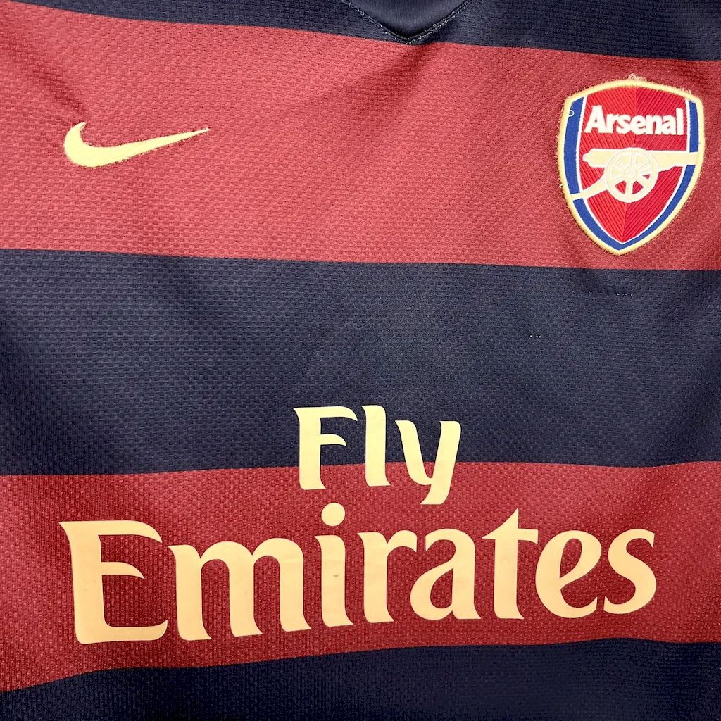 Camiseta do Arsenal Retrô 2007/08 Third - vista trasera