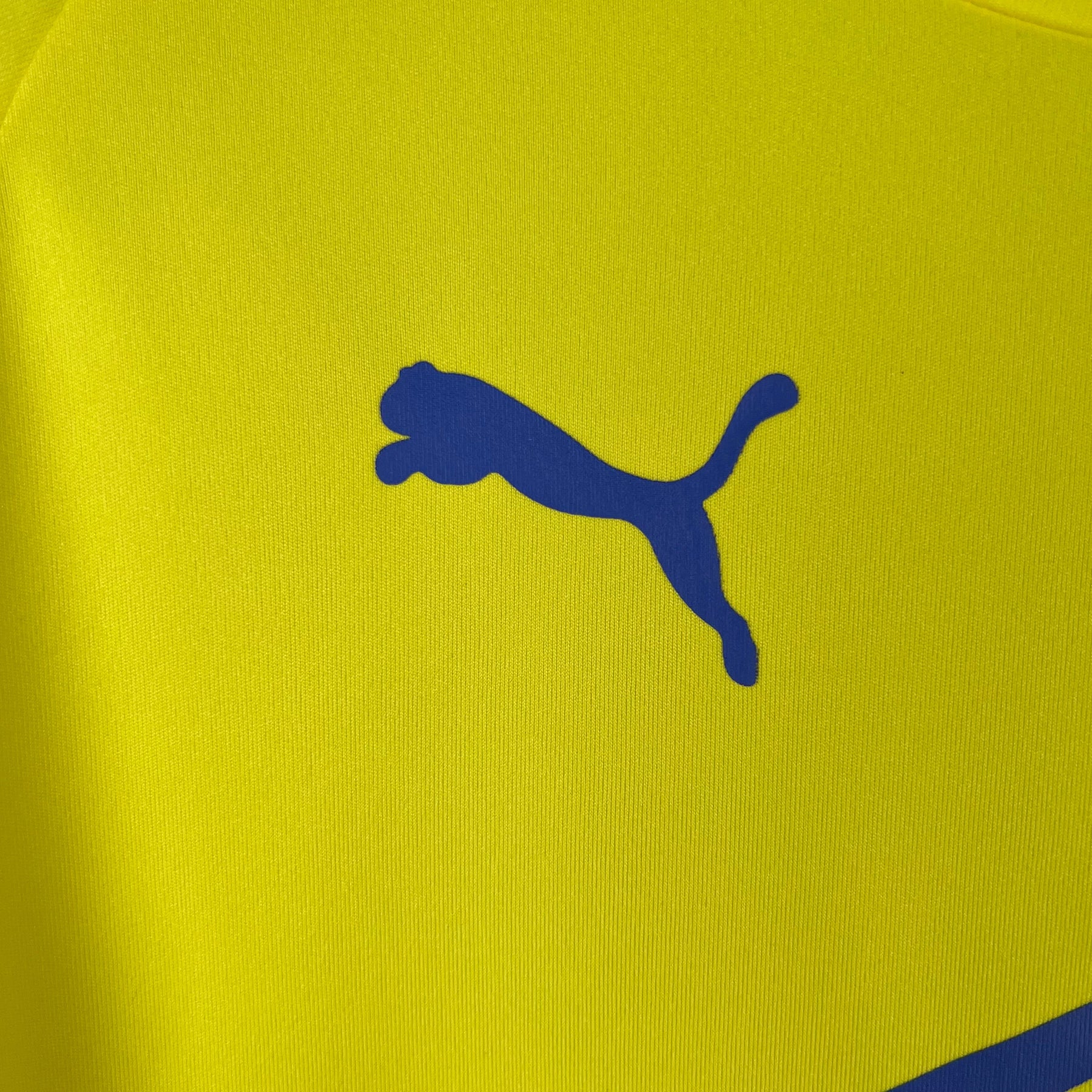 Camiseta Villarreal Retrô 05/06 Home - detalle del cuello