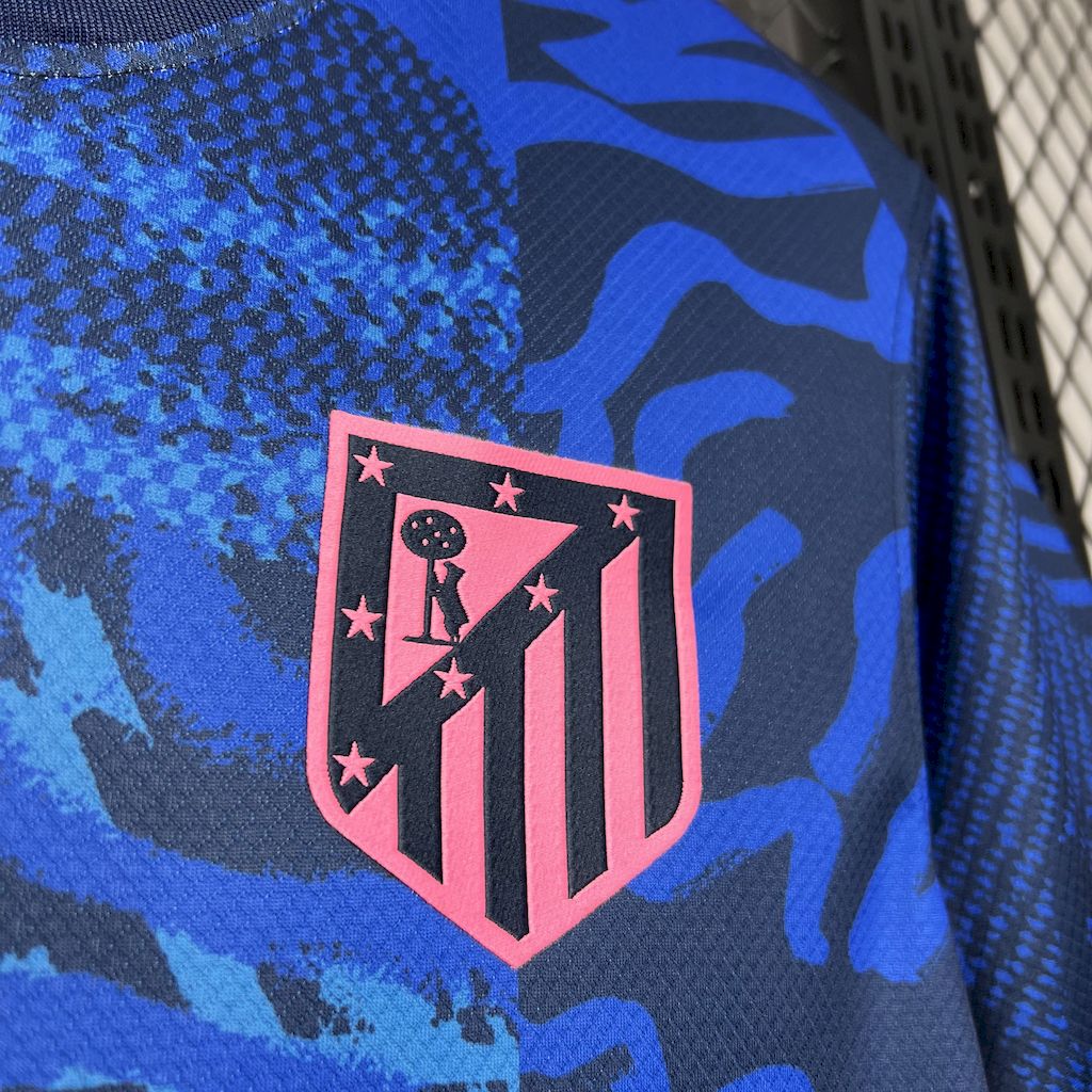 Camiseta Atlético de Madrid 2024/25 Third - detalle del cuello