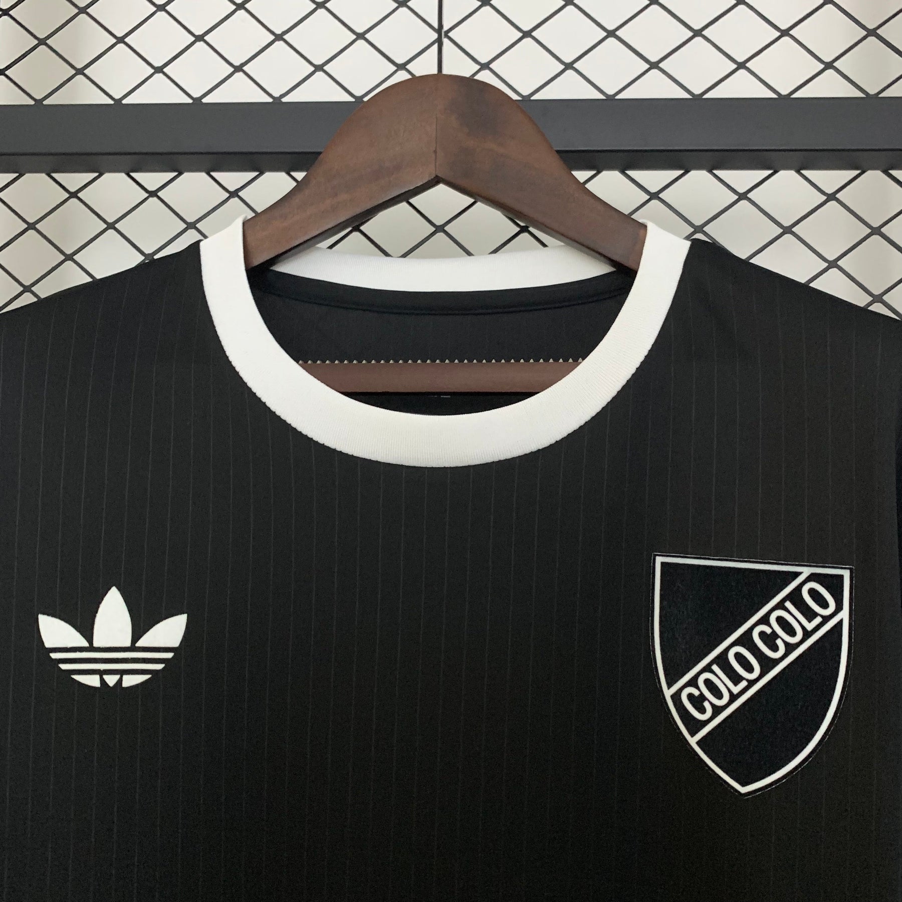 25∕26 Colo Colo 100th Anniversary Black - vista trasera