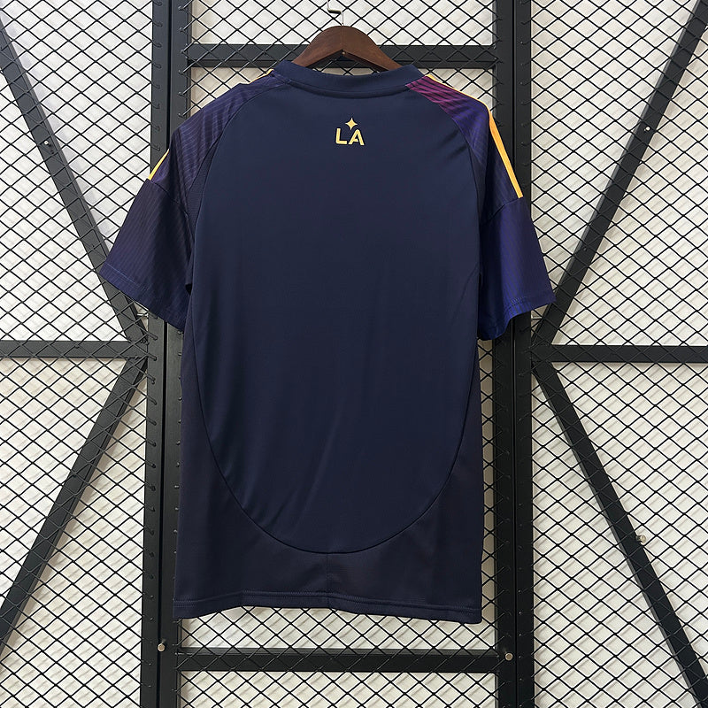 25∕26 Galaxy Los Angeles Away - vista frontal