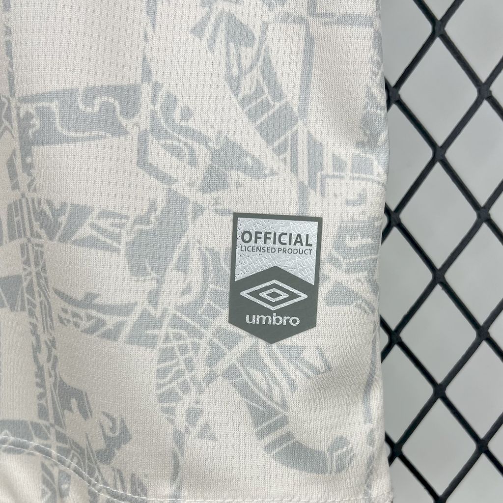 Camiseta 24∕25 Fluminense Third - tejido y acabado