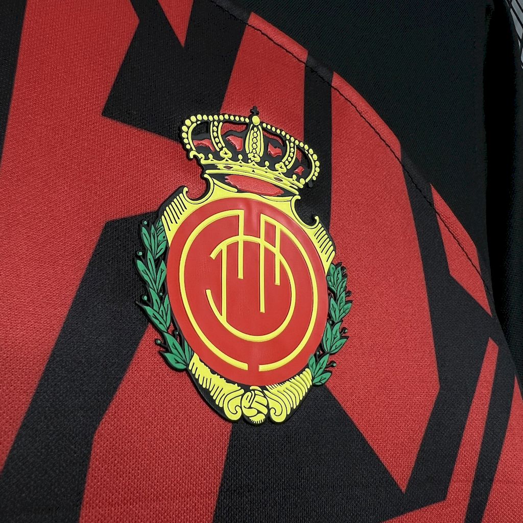 Camiseta RCD Mallorca 24∕25 Home - detalle del cuello