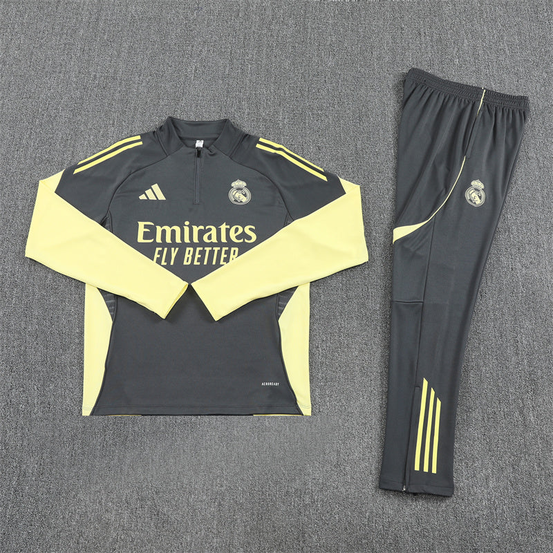 Training Suit Real Madrid 25/26 - Winter - vista trasera