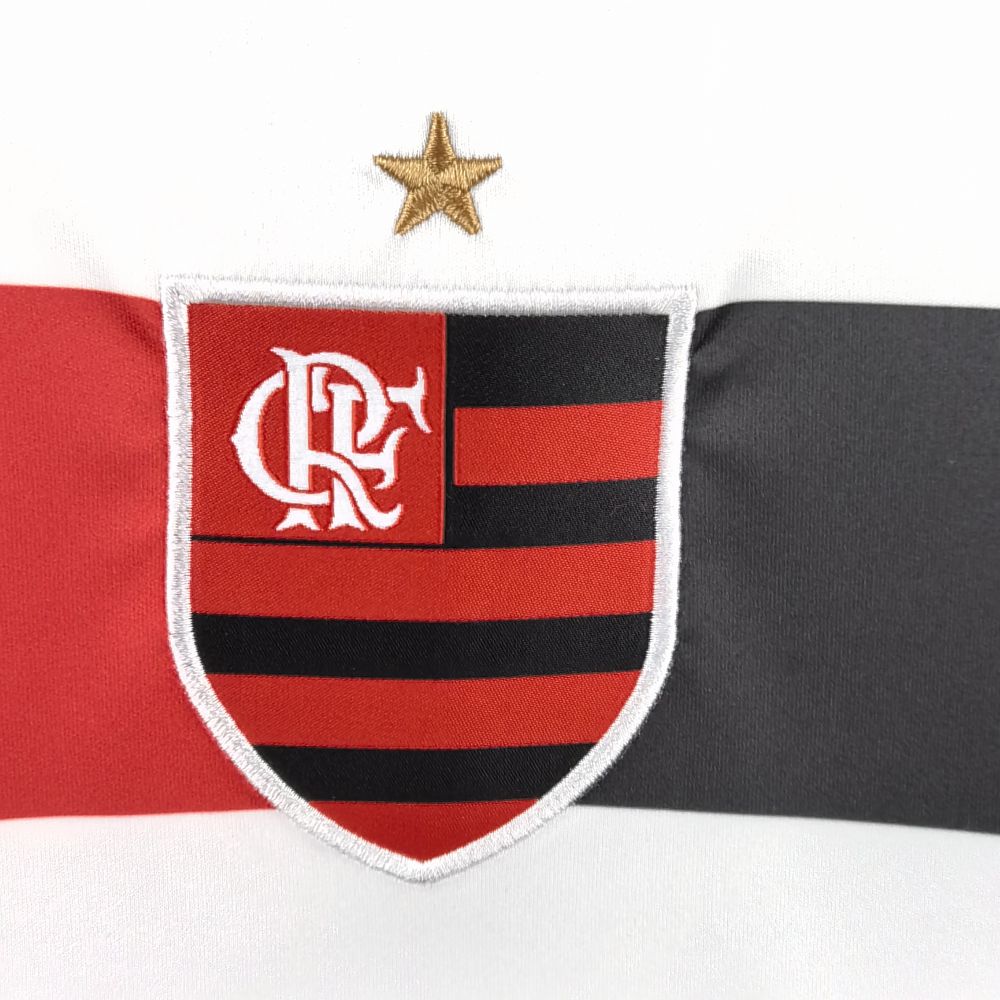 Camiseta Flamengo Retrô 2010 - Branco - detalle de la manga