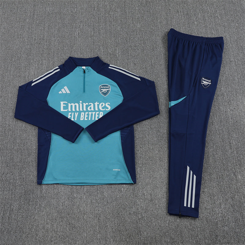 Training Suit Arsenal 25/26 - Winter - detalle del cuello