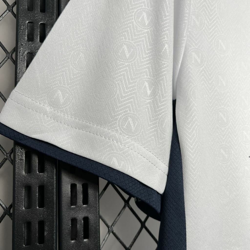 Kids Napoli 24/25 Away - detalle del cuello