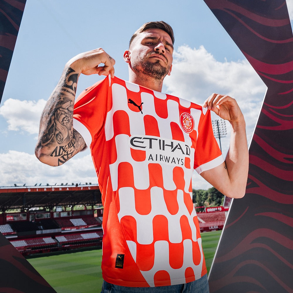 Camiseta Girona 24/25 Home - detalle del cuello