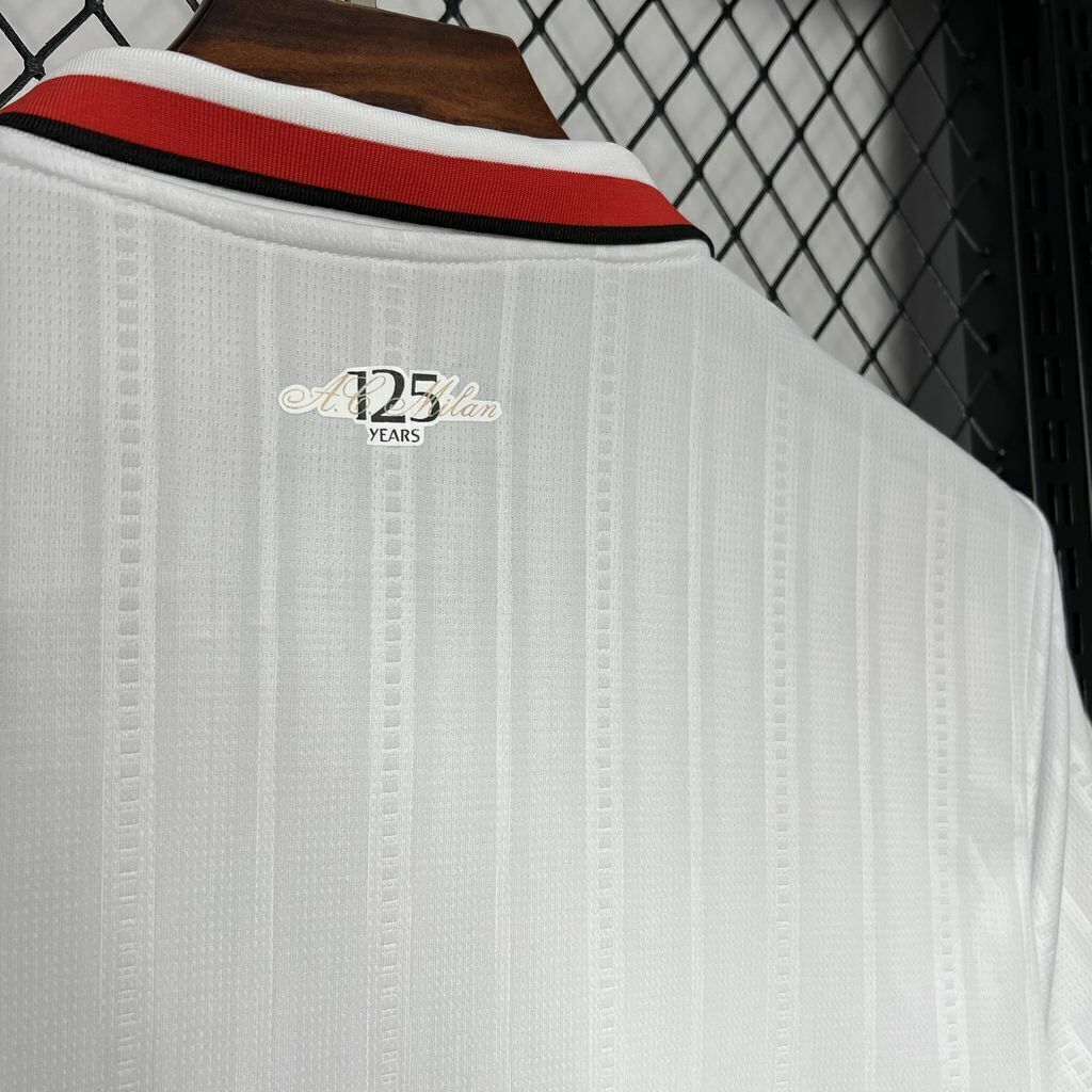 Camiseta Milan 24/25 Away - tejido y acabado