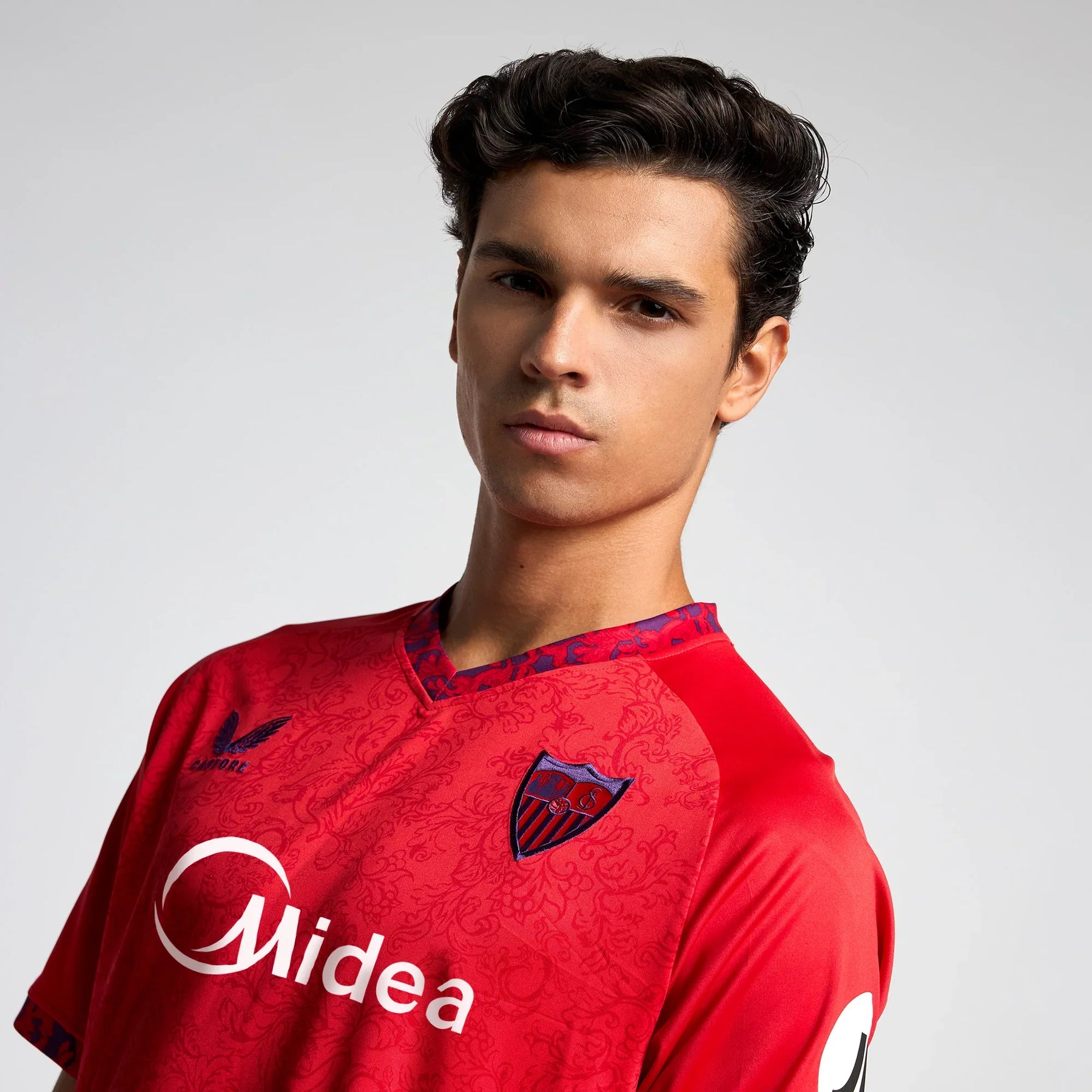 Camiseta Sevilla ll - 24/25 - detalle del cuello