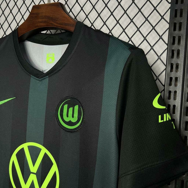 Camiseta Feminina Wolfsburg 24/25 Away - vista trasera