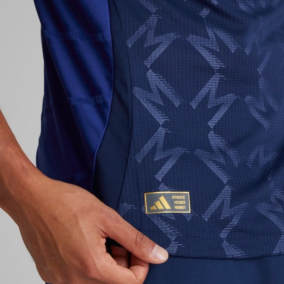 Camiseta 24∕25 Manchester United Away - detalle de la manga