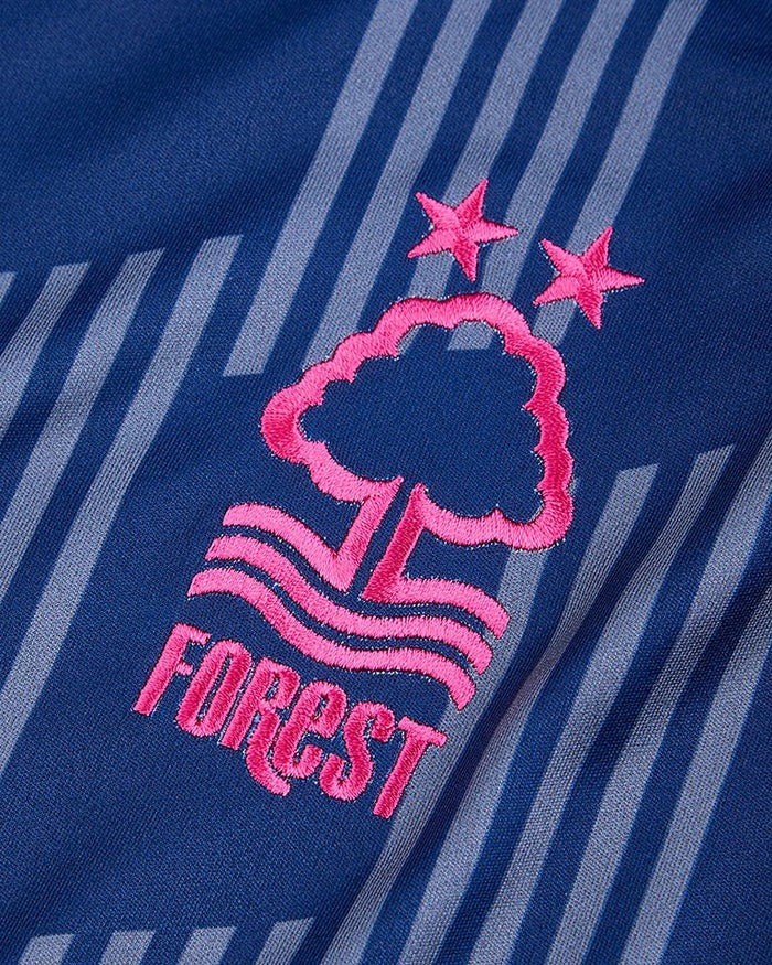 Kids Nottingham Forest 24/25 Away - vista trasera