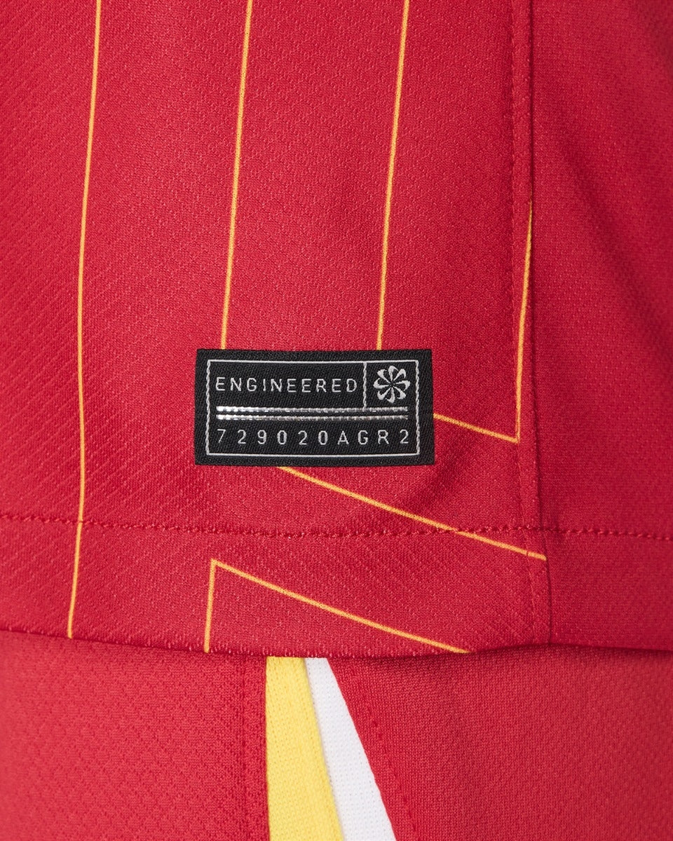 Camiseta Liverpool Femenino 24/25 Home - detalle de la manga
