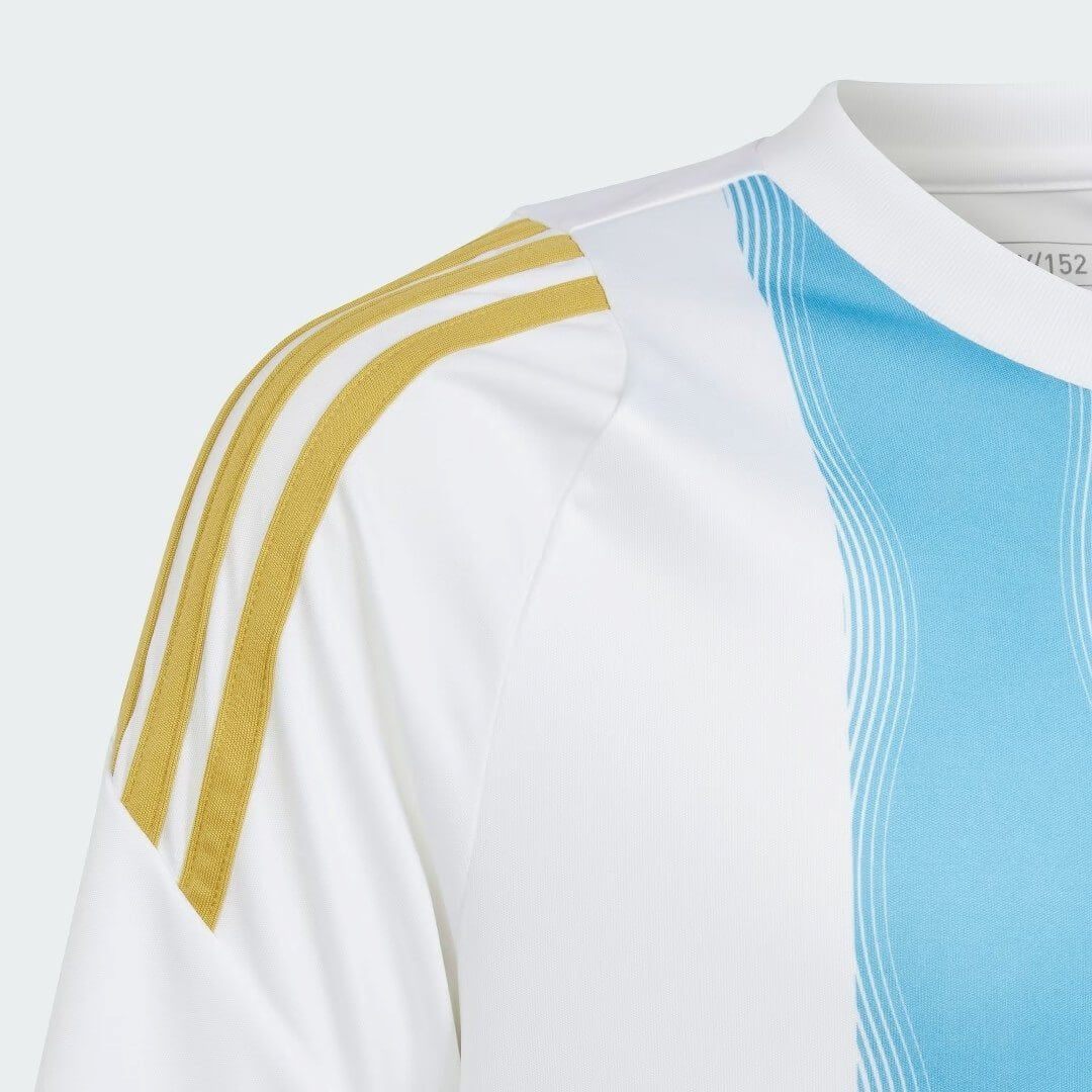 Camiseta Adidas X Messi  “Spark Gen10s” 2024/25 Torcedor Masculino - Branco/Azul Celeste - detalle de la manga