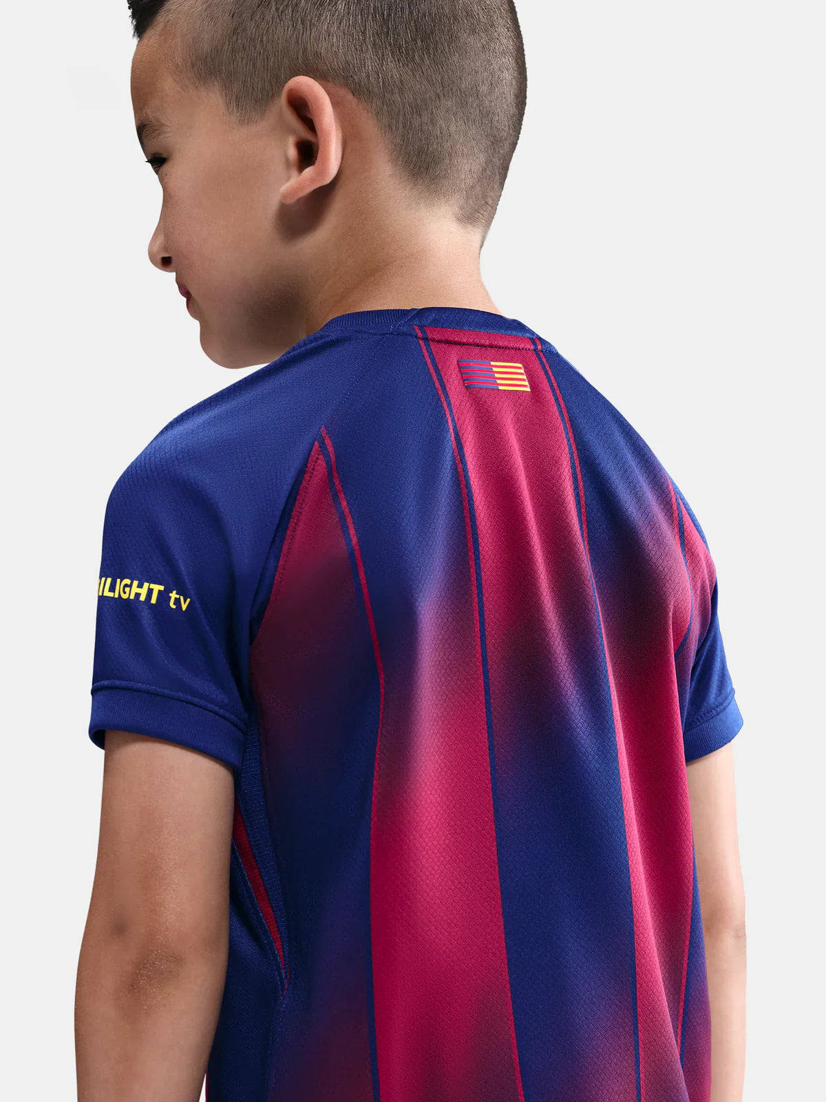 Kids Barcelona 25/26 Home - detalle del cuello