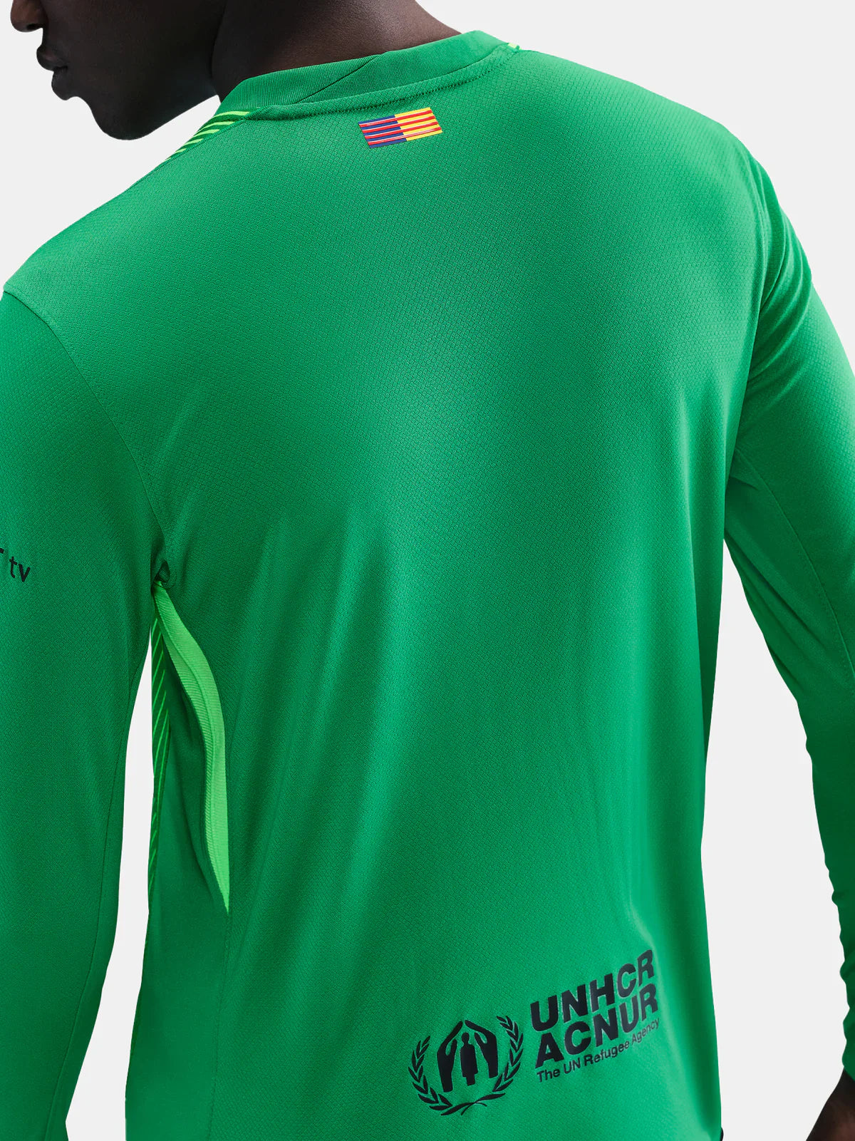 Camiseta Barcelona Goalkeeper 25/26 - detalle de la manga