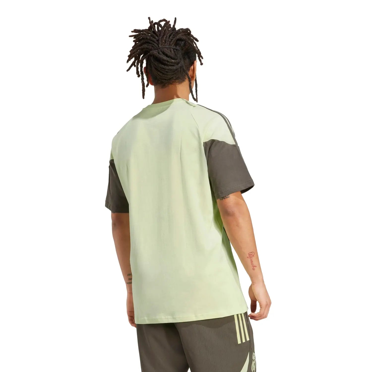 Camiseta Real Madrid 25/26 Training - vista trasera