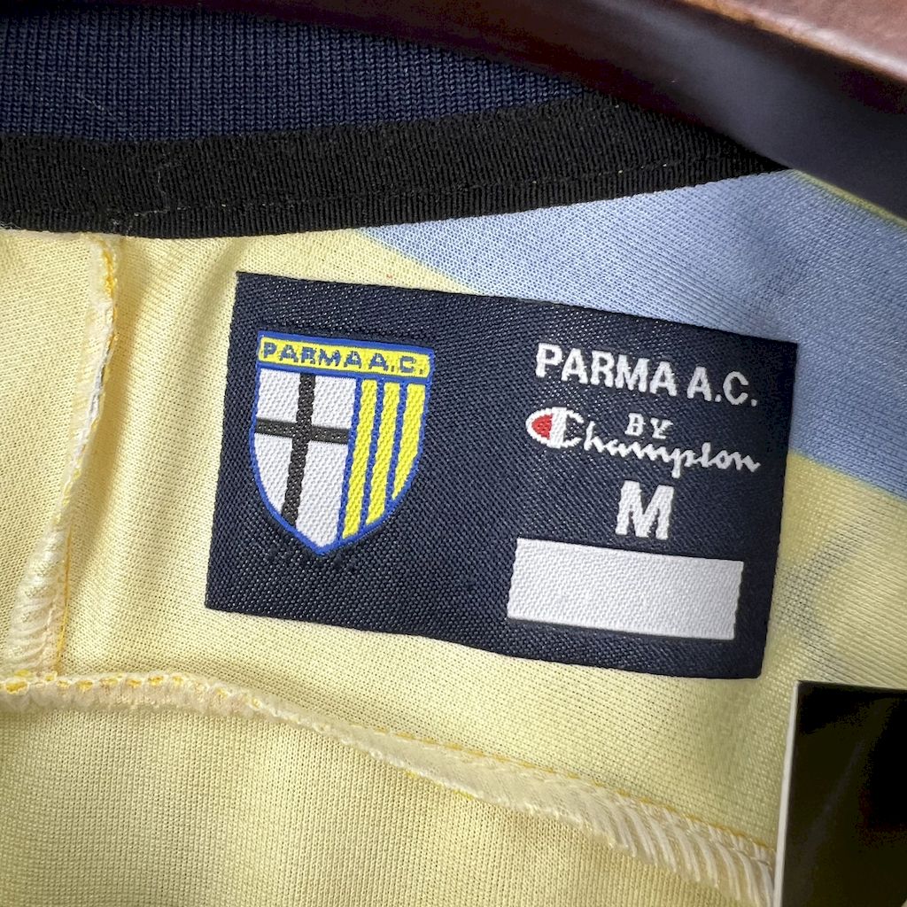 Camiseta Parma Retrô 1999/00 Home - tejido y acabado