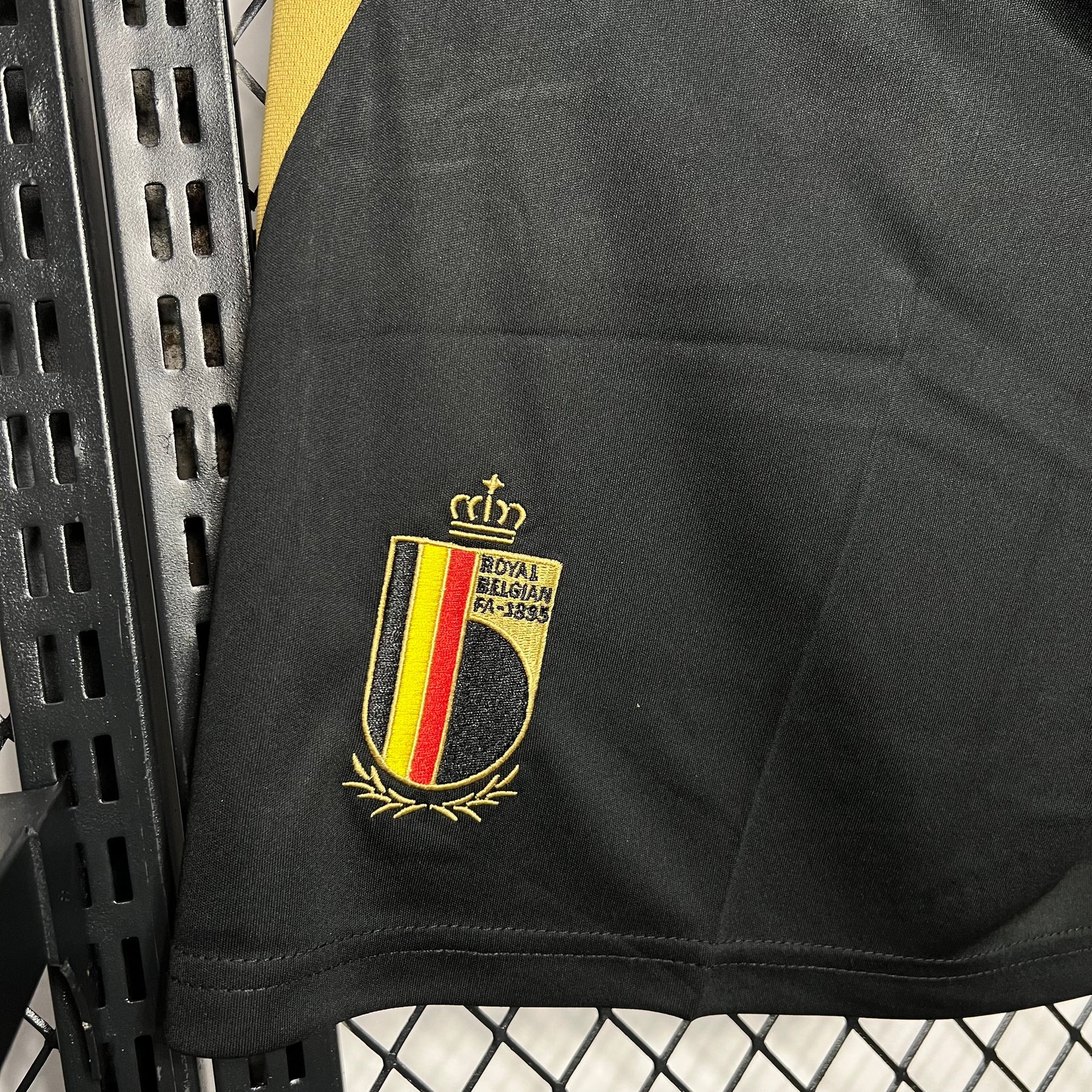 Shorts Bélgica 2024/25 Home - vista trasera