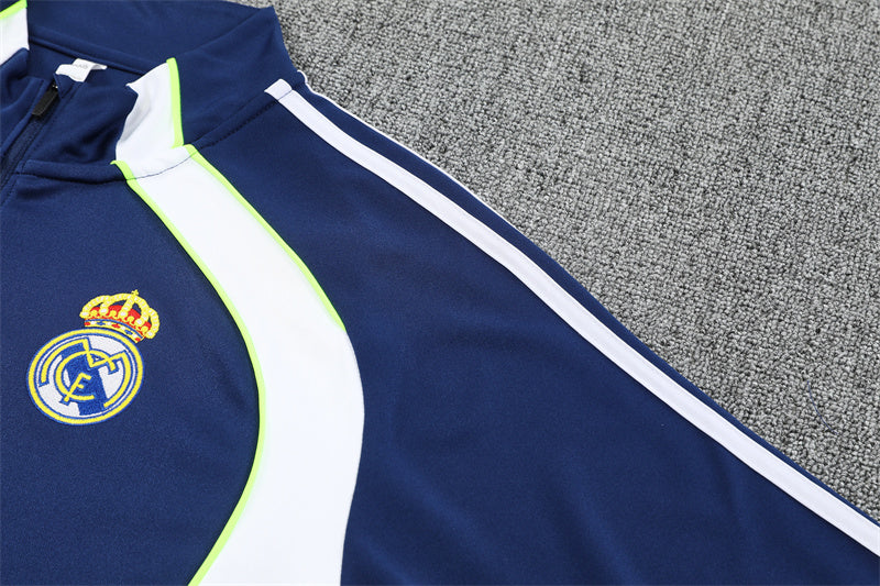 Training Suit Real Madrid 25/26 - Winter - tejido y acabado