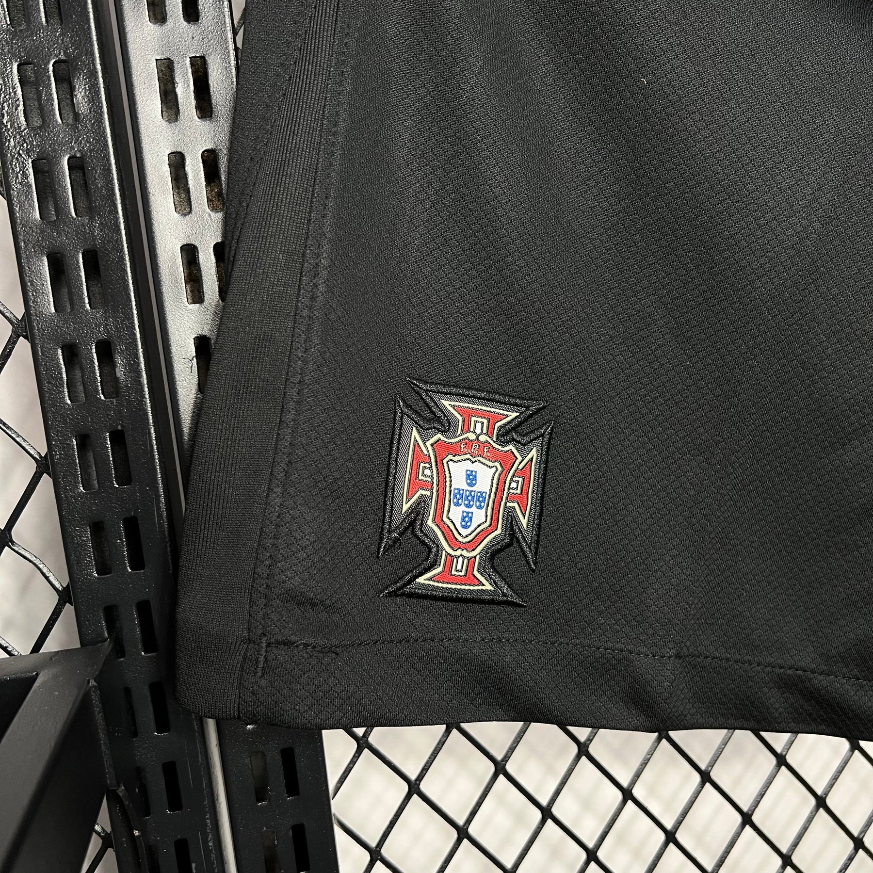 Shorts Portugal 2024/25 Away - vista trasera