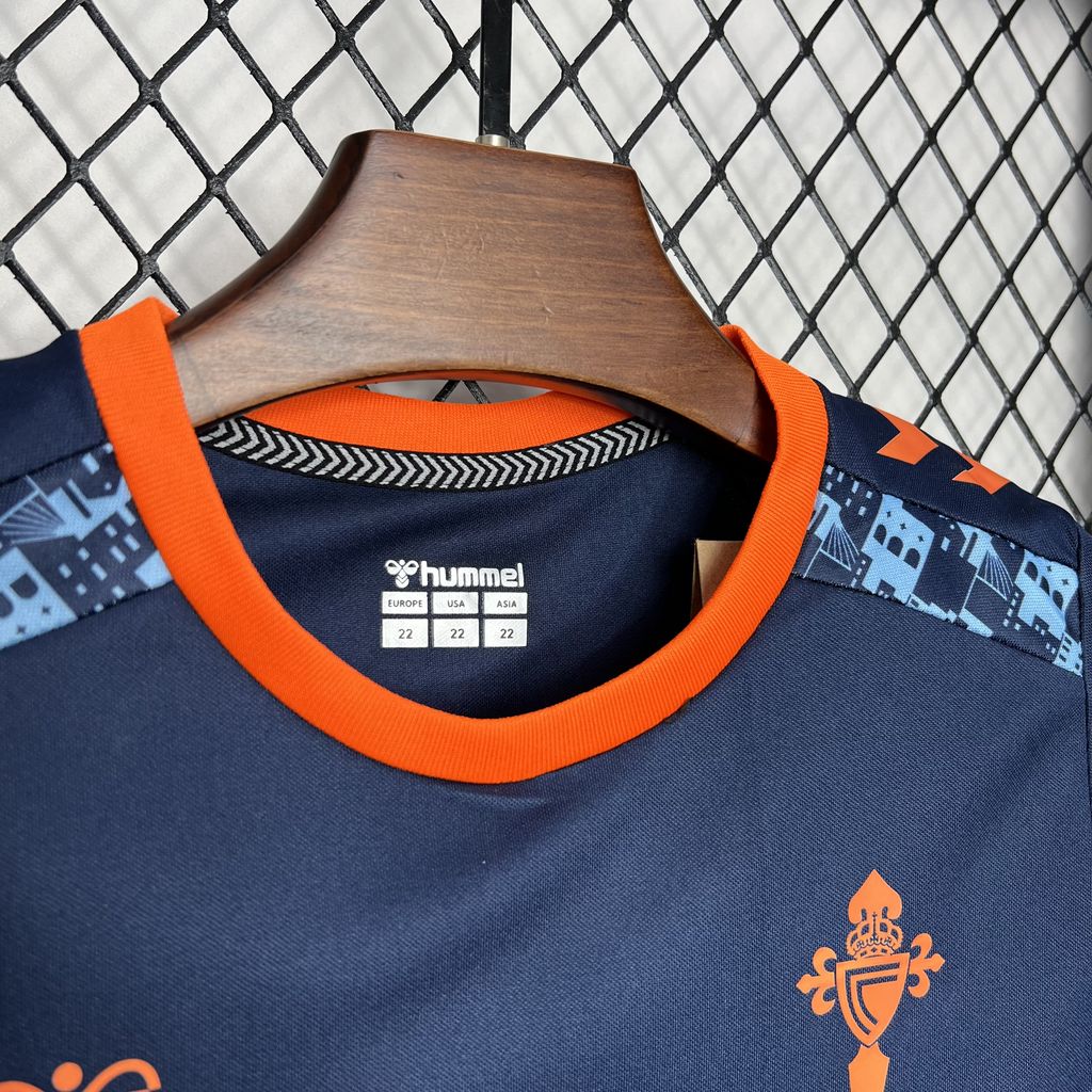 Kids Celta Vigo 2024/25 Away - detalle del cuello