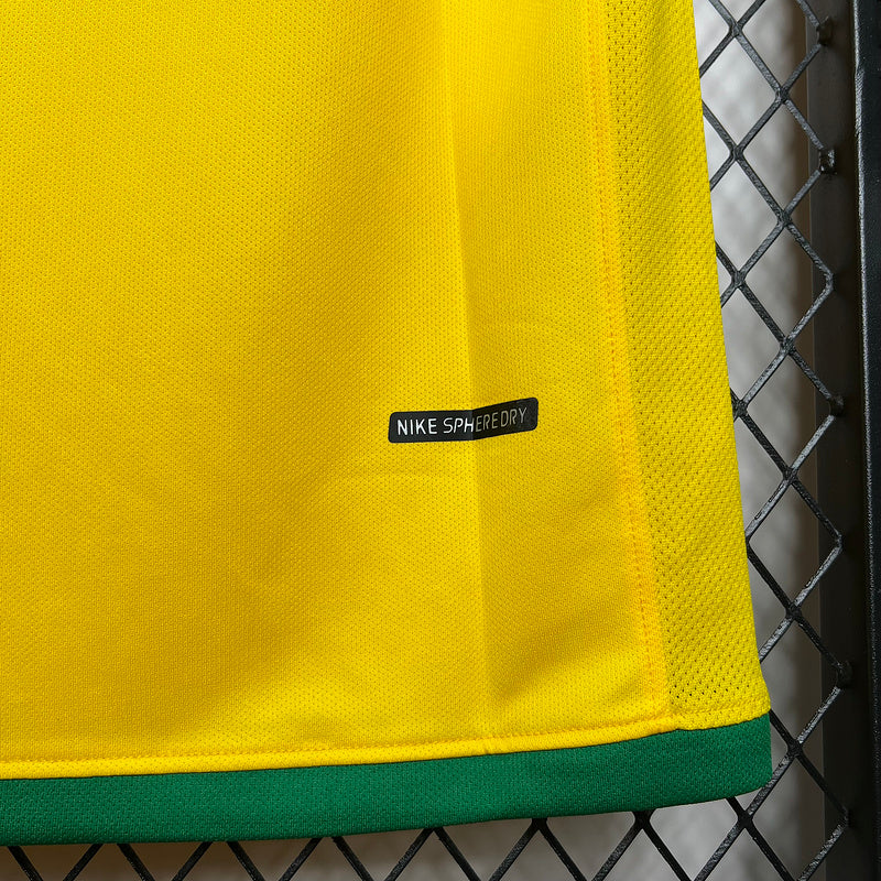 Camiseta Brasil l Retro 2006 - vista trasera
