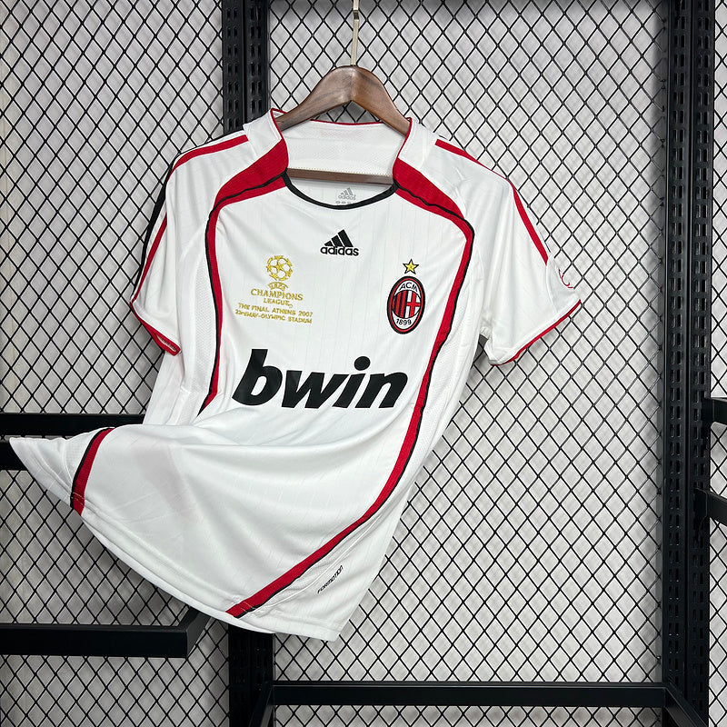 Camiseta Milan ll Retro 2006/07 - detalle del cuello