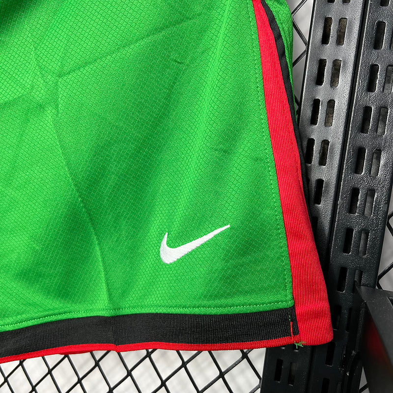 Shorts Portugal l 2024/25 - vista trasera