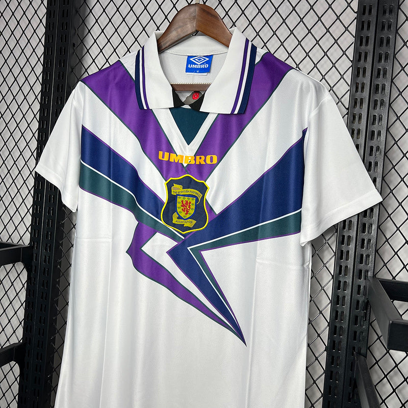 Camiseta Scotland ll Retro 1995/96 - detalle del cuello