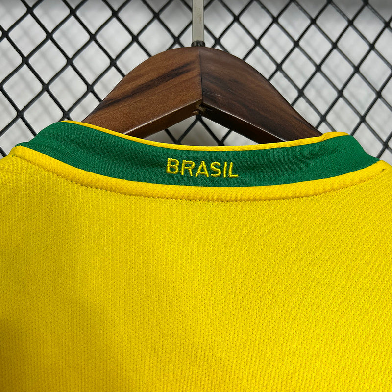 Camiseta Brasil l Retro 2006 - detalle del cuello