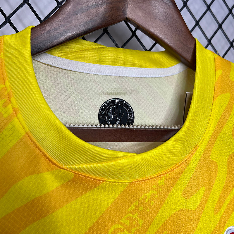 Camiseta 24/25 Corinthians Goleiro - Amarelo - detalle del cuello