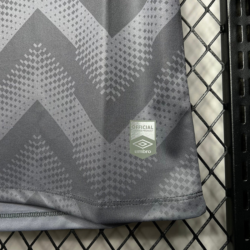 Camiseta 24∕25 Santos TrainingCinza - detalle del cuello