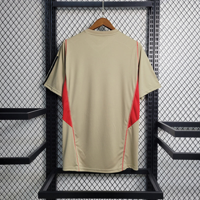 Camiseta 23∕24 São Paulo Treino - vista trasera