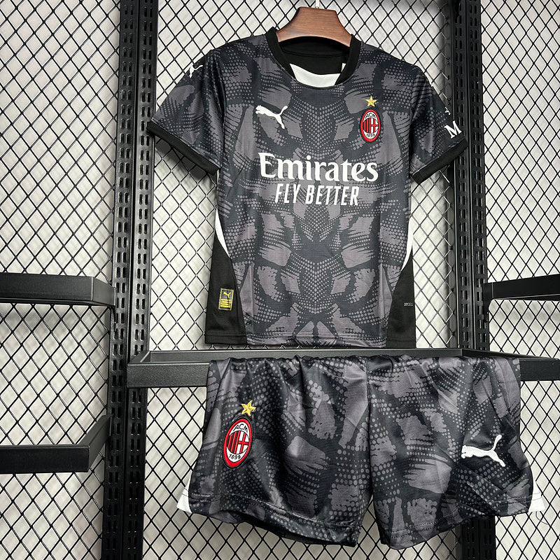 Kids Milan Goleiro 2024∕25 - detalle del cuello