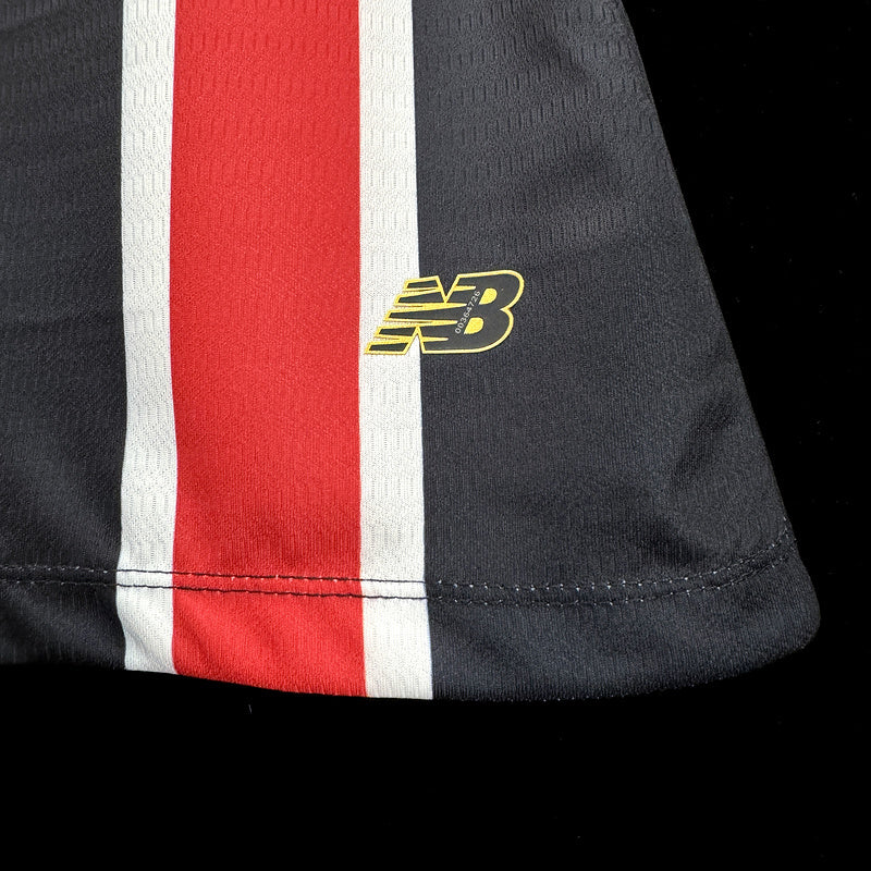 Camiseta Feminina do São Paulo Away II 24/25 - Listrada - vista trasera