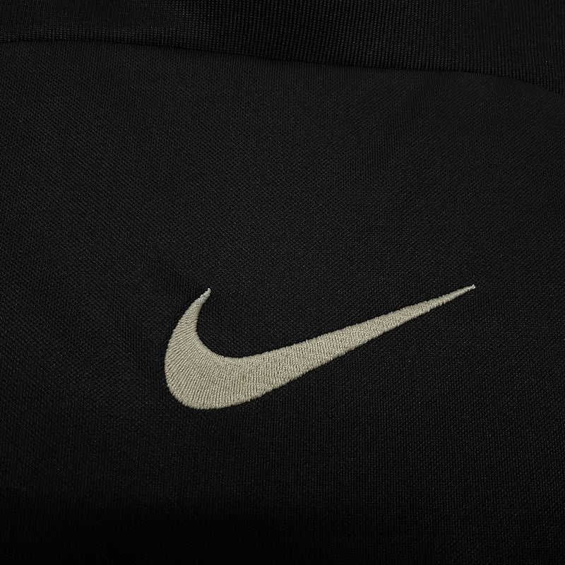 Camiseta 24∕25 Corinthians Preto - detalle del cuello