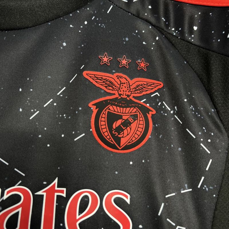 Kids Benfica ll 24/25 - detalle de la manga