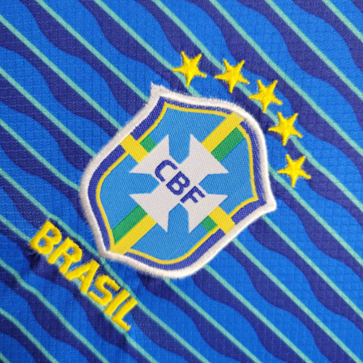 Kids Seleção Brasil ll 24/25 Listrada - detalle de la manga