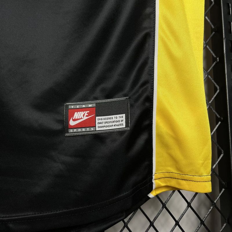 Camiseta Borussia Dortmund Retro II 1998 - vista trasera