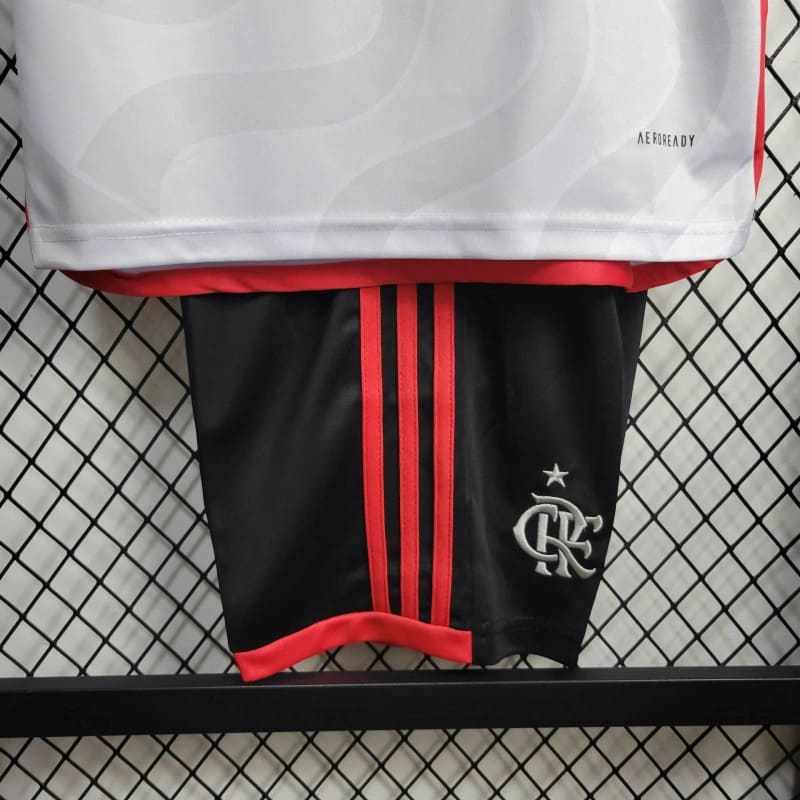 Kids Flamengo ll 2024∕25 - detalle de la manga