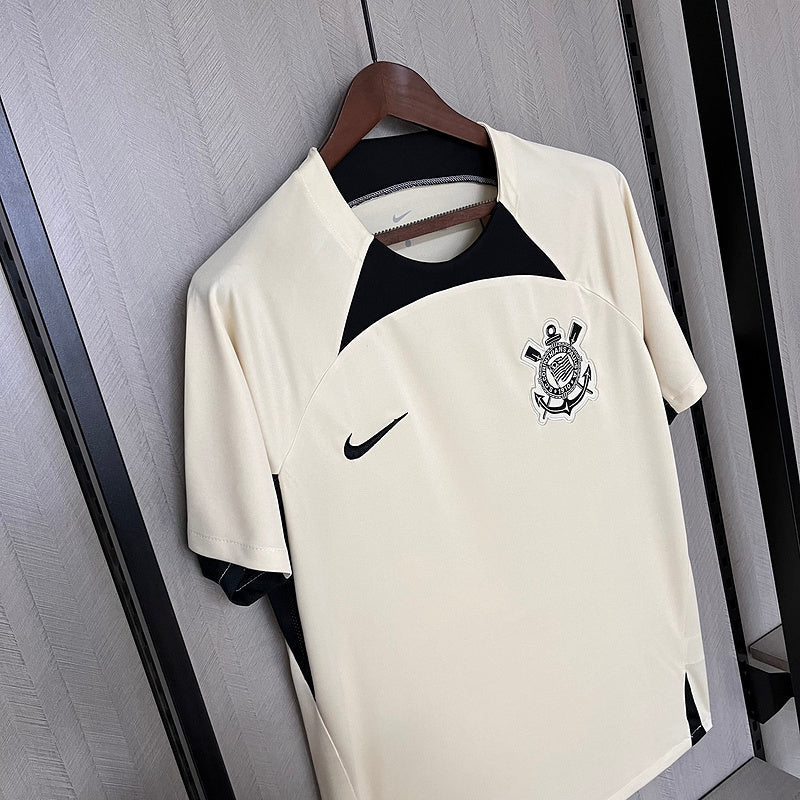 Camiseta 24/25 Corinthians Treino - detalle de la manga