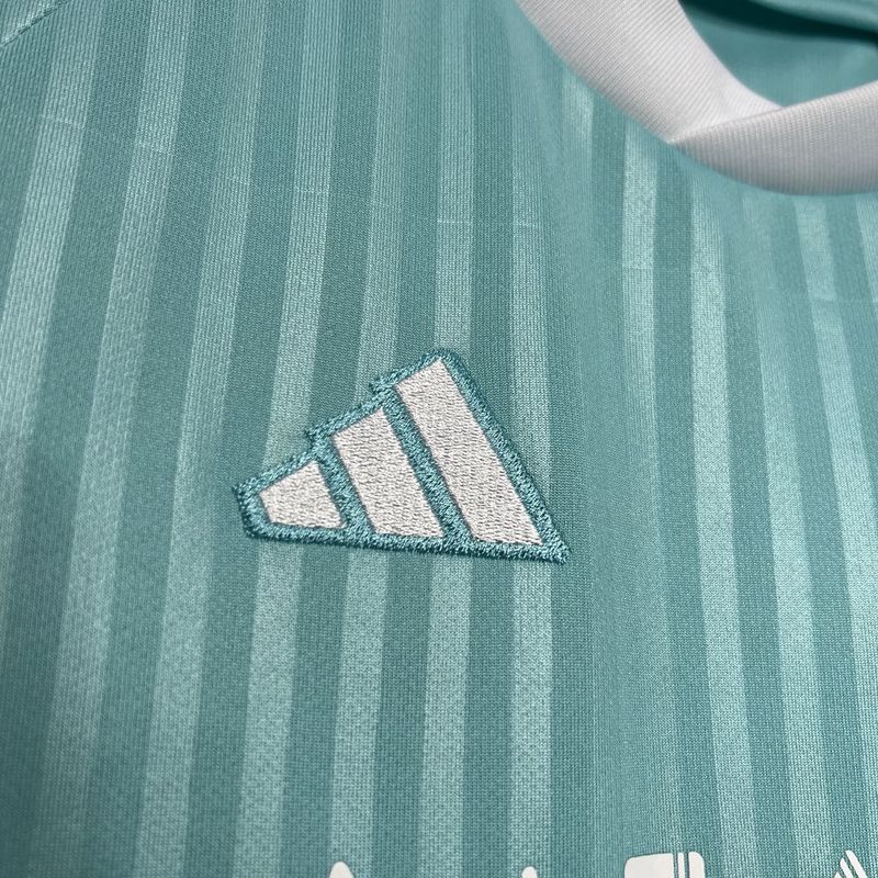 Kids Inter Miami II 24/25 - Azul - tejido y acabado
