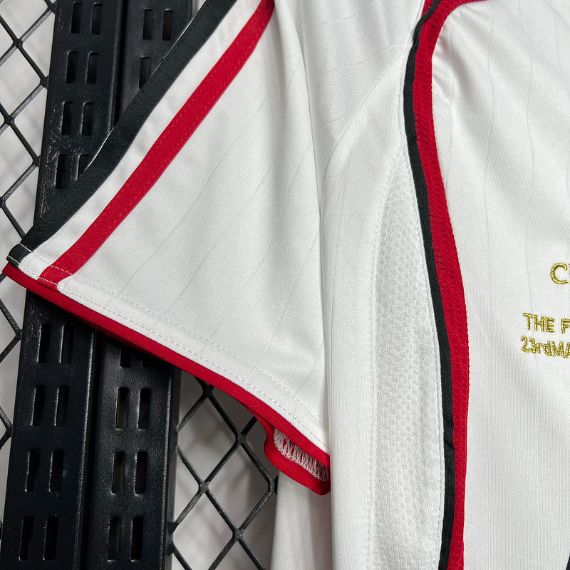 Camiseta Milan ll Retro 2006/07 - vista frontal